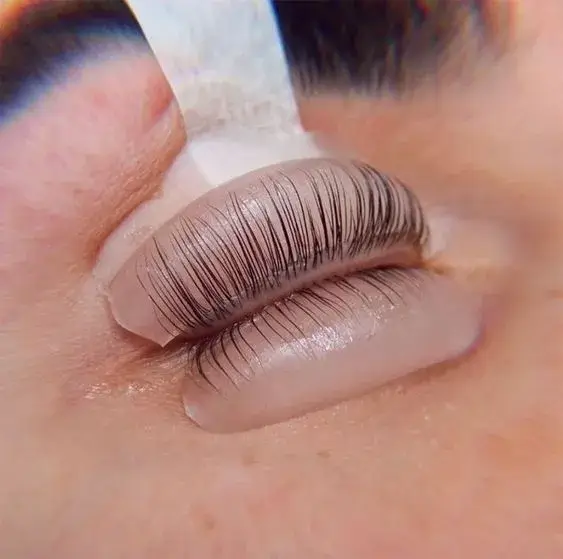 مراحل لیفت مژه و ابرو